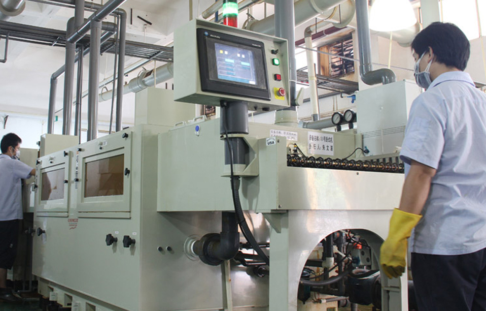 先進的蝕刻設備-蝕刻機